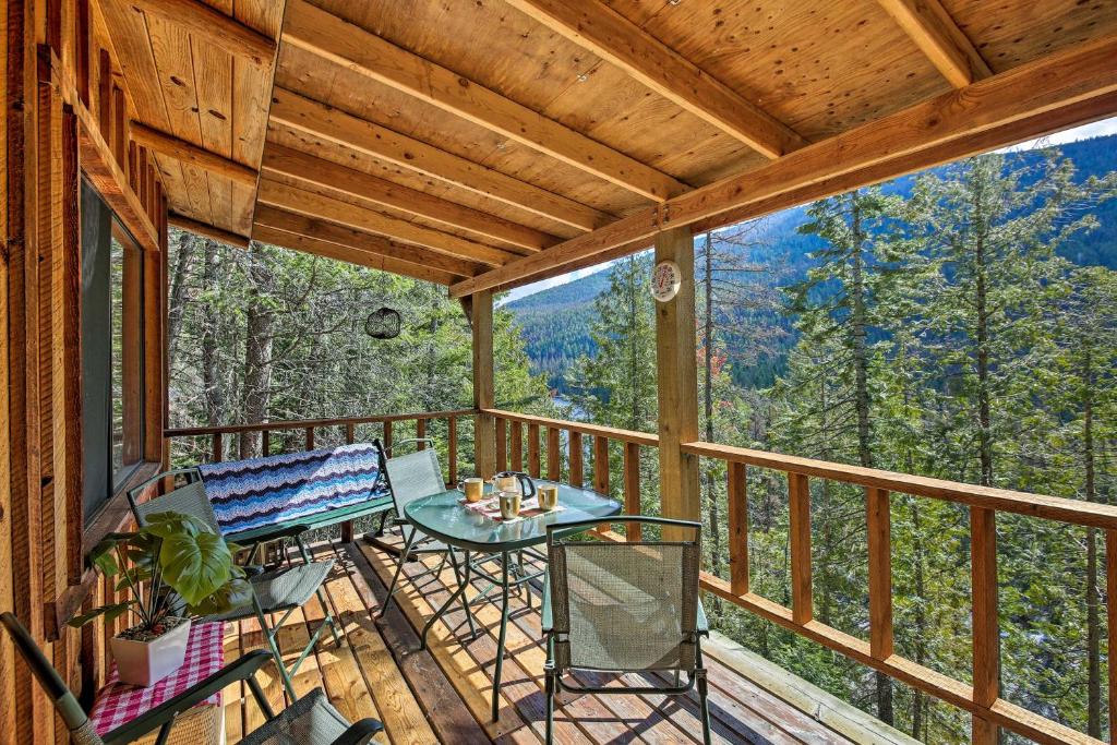 Private Yaak River Hideaway with Deck and Mtn Views!